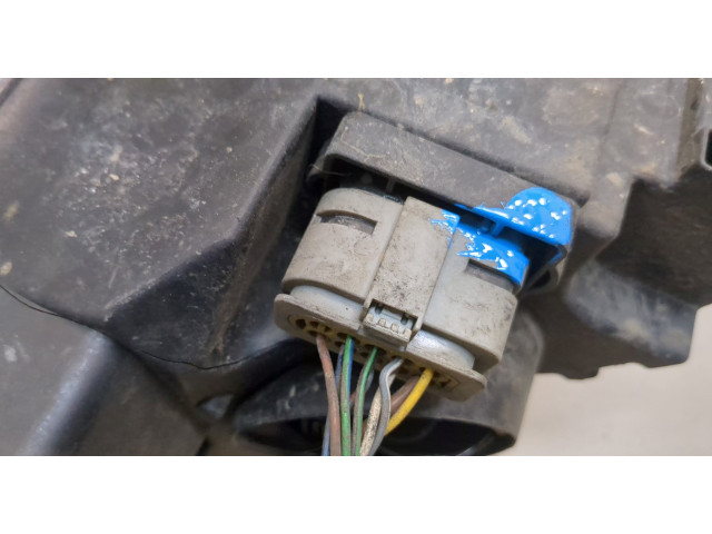 Фара передняя  Mercedes C W204 2006-2015 правая 