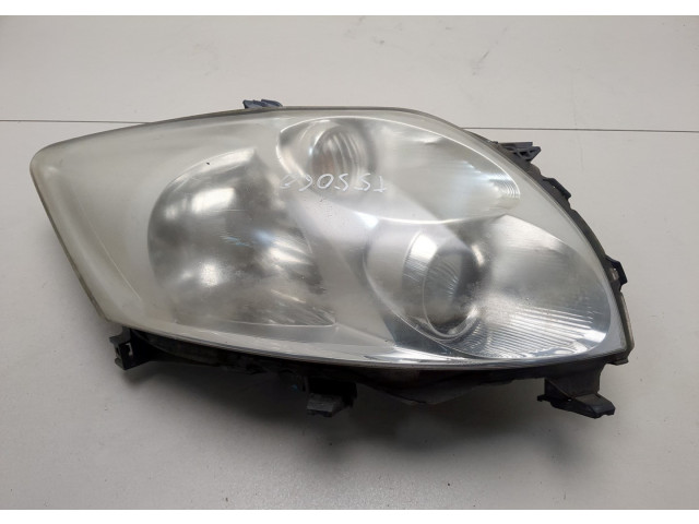 Фара передняя  Toyota Auris E15 2006-2012 правая 
