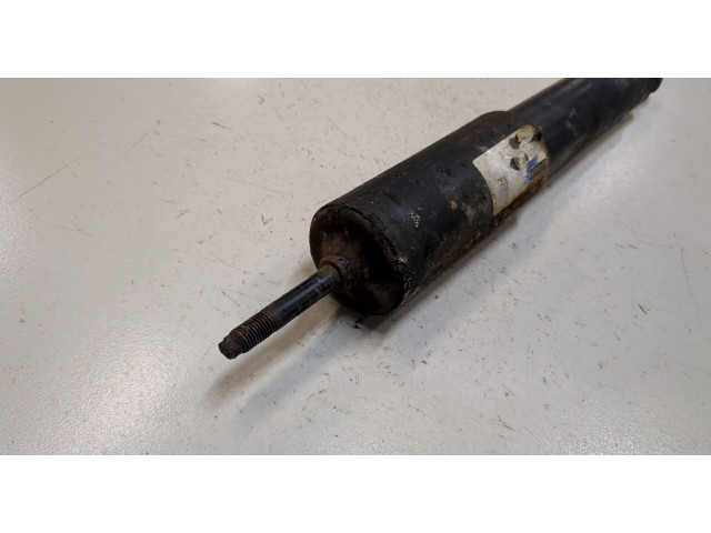 Стойка амортизатора Mitsubishi Montero Sport / Pajero Sport 1996-2008 2.5 дизель