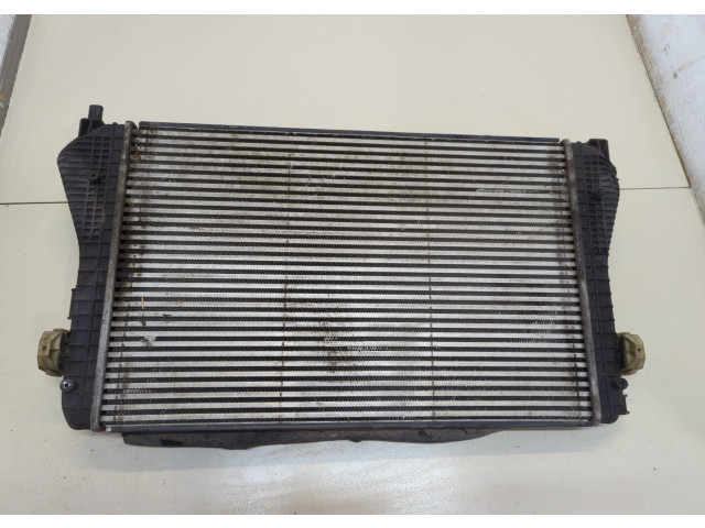 Интеркулер  Volkswagen Passat 7 2010-2015 Европа       