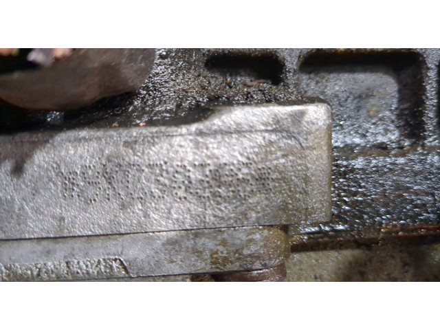 Генератор  Ford Escape 2007-2012           