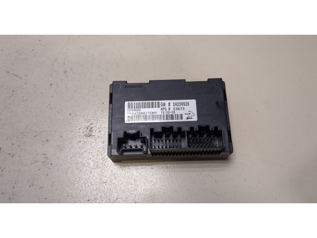 Блок комфорта  Chevrolet Tahoe 2006-2014      24239928  