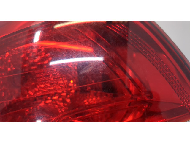 Задний фонарь          