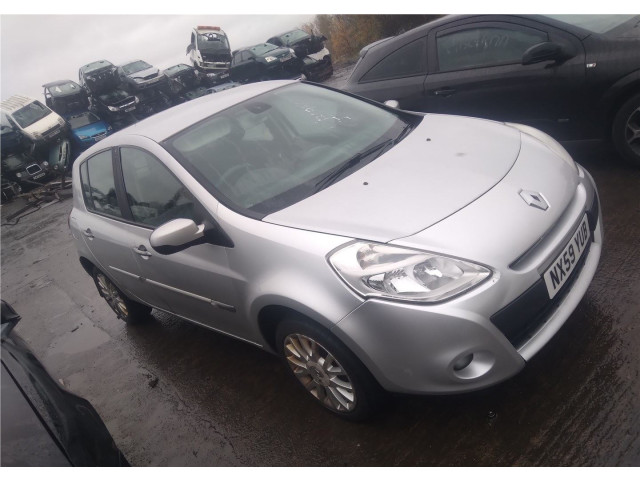Стартер Renault Clio 2009-2012 1.5 8200584675b