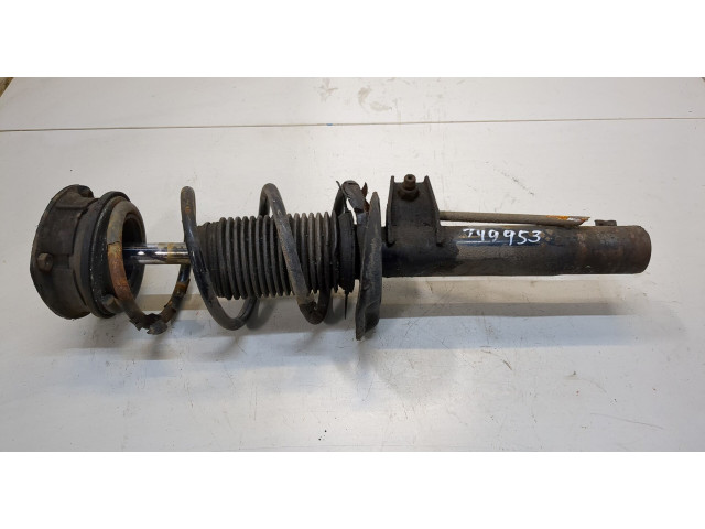 Стойка амортизатора Skoda Octavia (A7) 2013-2017