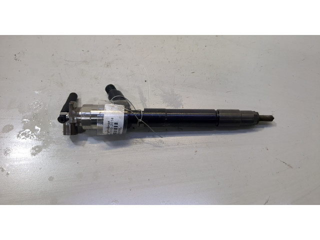 Форсунка топливная  Opel Meriva 2010-    55570012     