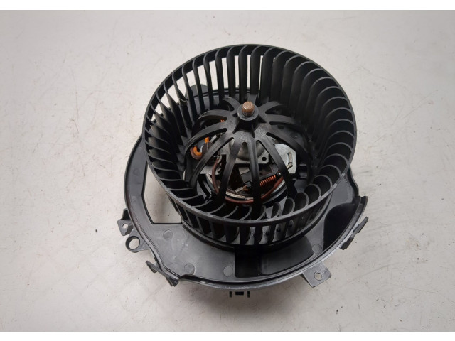 Моторчик печки Skoda Octavia (A7) 2013-2023