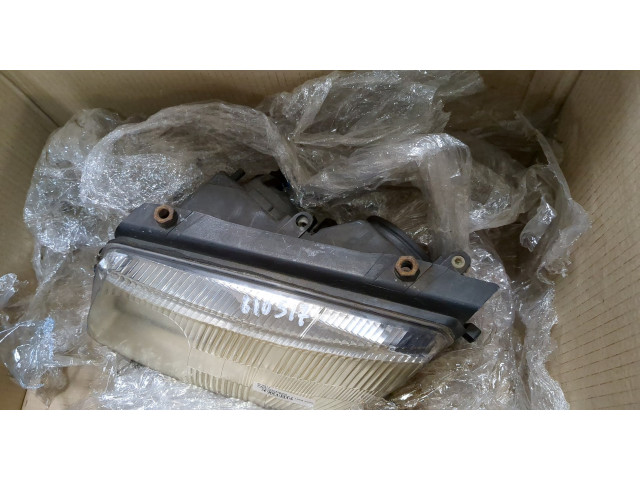 Фара передняя  Volkswagen Passat 5 1996-2000 левая 