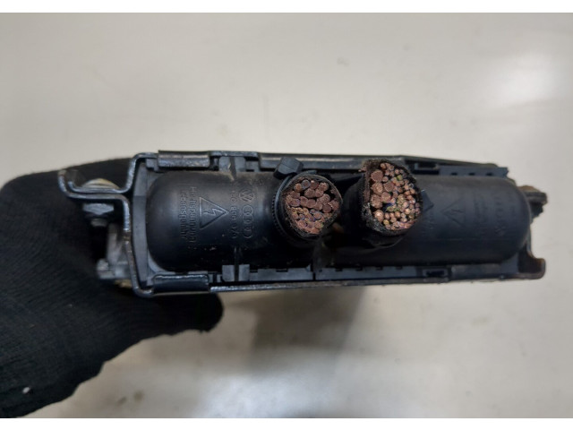 Блок управления двигателем  Audi A3 (8PA) 2008-2013     