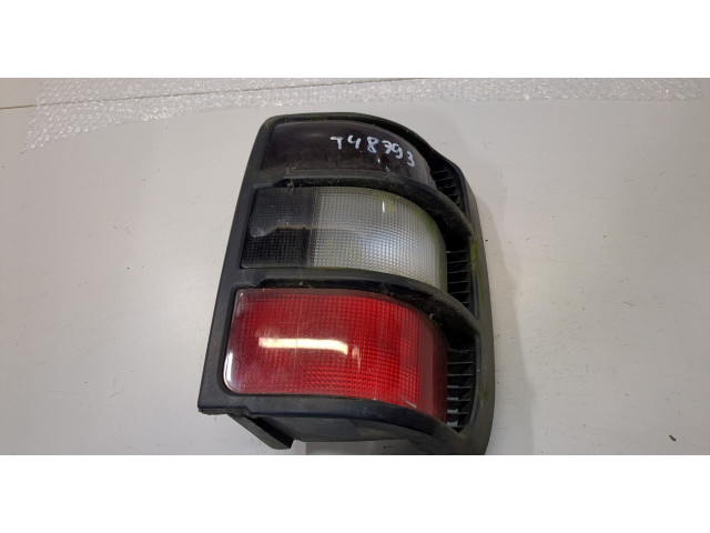 Задний фонарь          