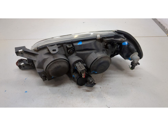 Фара передняя Toyota Avensis 1 1997-2003 правая