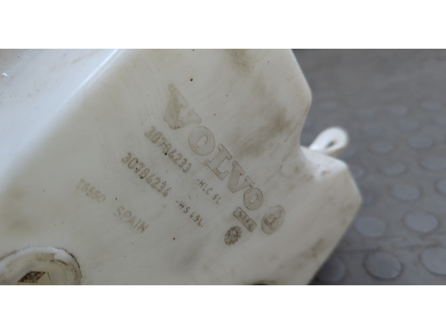 Бачок омывателя  Volvo XC70 2007-2016    