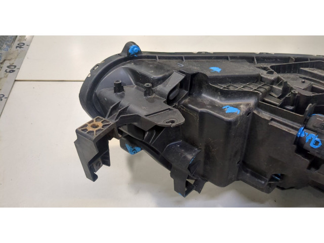 Фара передняя Mitsubishi Eclipse Cross 2017-2020 левая