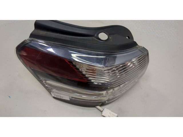 Задний фонарь