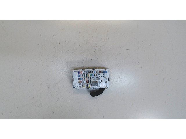 Блок предохранителей Chevrolet Malibu 2015-2018 33172518 1.5