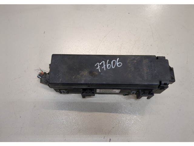 Блок предохранителей  Jeep Grand Cherokee 1999-2003         