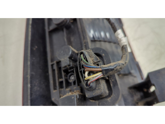 Задний фонарь 2K0945096N