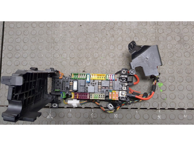 Блок предохранителей  Mercedes CLA C117 2013-         