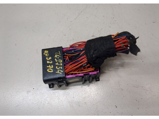 Блок предохранителей Skoda Yeti 2009-2014