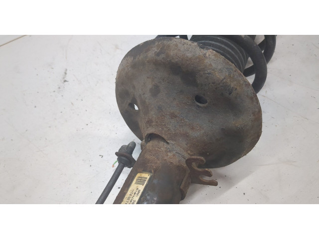 Стойка амортизатора  Skoda Octavia Tour 2000-2010 1J0413031N     1.9  дизель