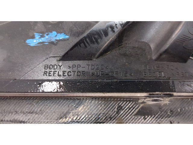 Фара передняя  Ford Focus 2 2005-2008 левая 