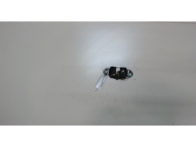 Замок багажника Nissan Titan 2003-2007