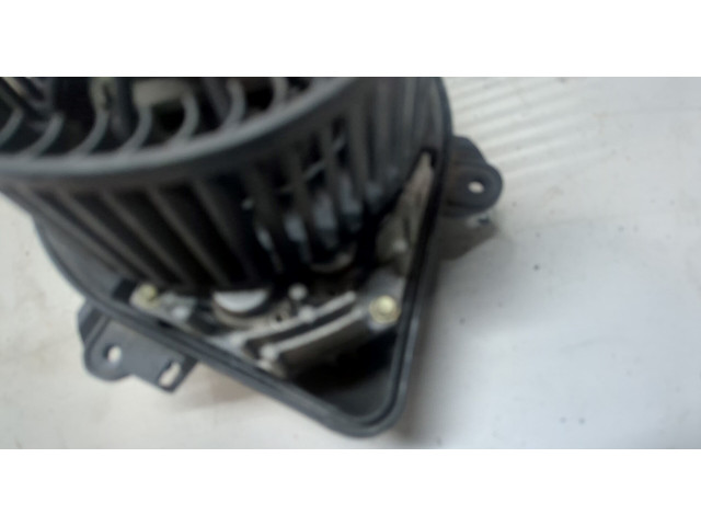 Моторчик печки Citroen Berlingo 1997-2002