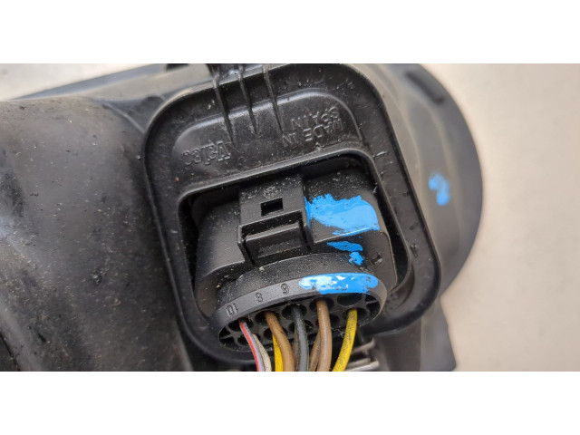 Фара передняя  Volkswagen Golf 4 1997-2005 правая 