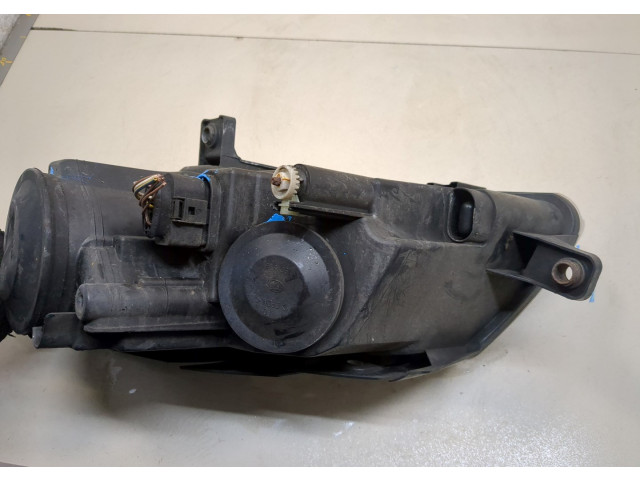 Фара передняя  Volkswagen Passat 6 2005-2010 правая 
