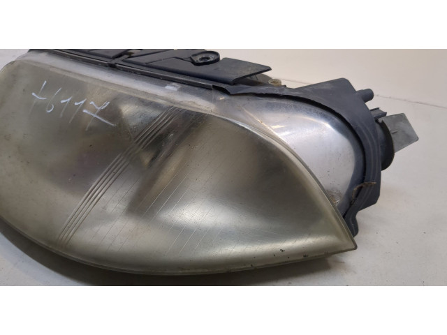 Фара передняя  Volkswagen Passat 5 2000-2005 левая 