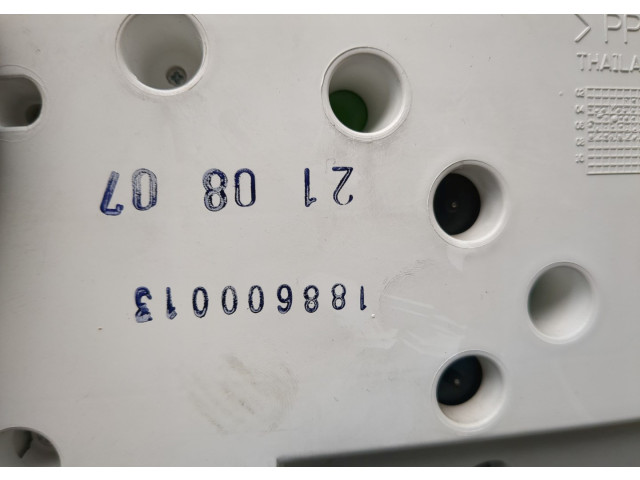 Панель приборов Volvo C70 2006-2009 31254774