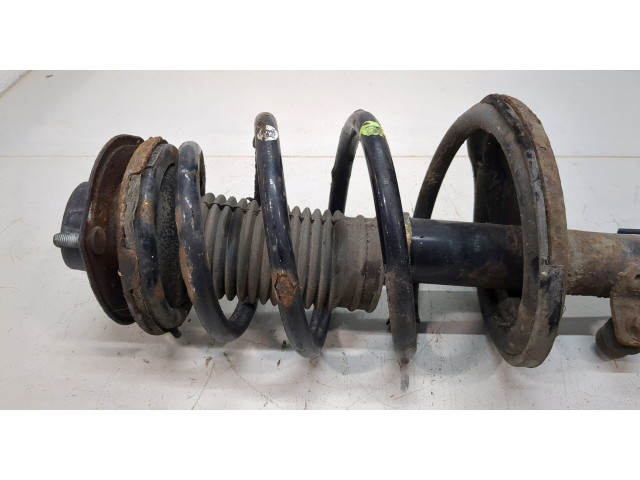 Стойка амортизатора Lexus RX 1998-2003