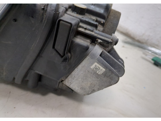 Фара передняя  Audi A5 (8T) 2007-2016 левая 