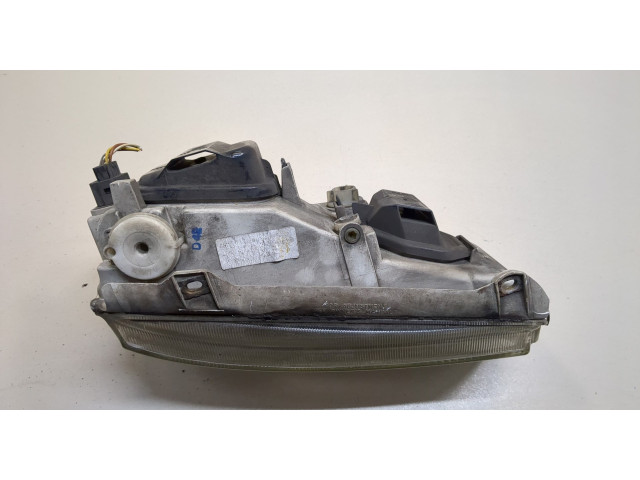 Фара передняя  Volkswagen Passat 4 1994-1996 правая 