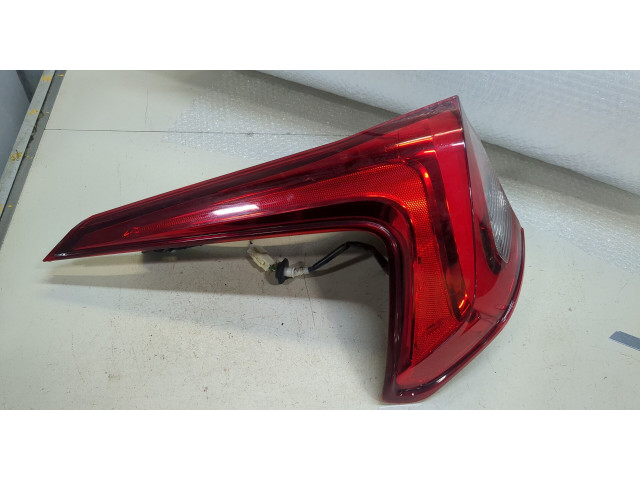 Задний фонарь