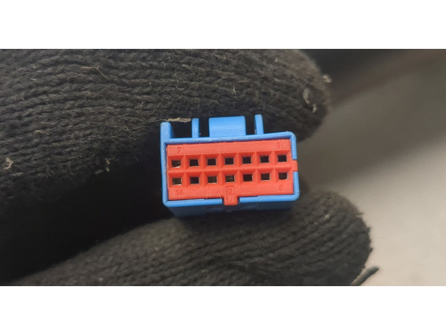 Зеркало боковое Volvo S40 2004- правое