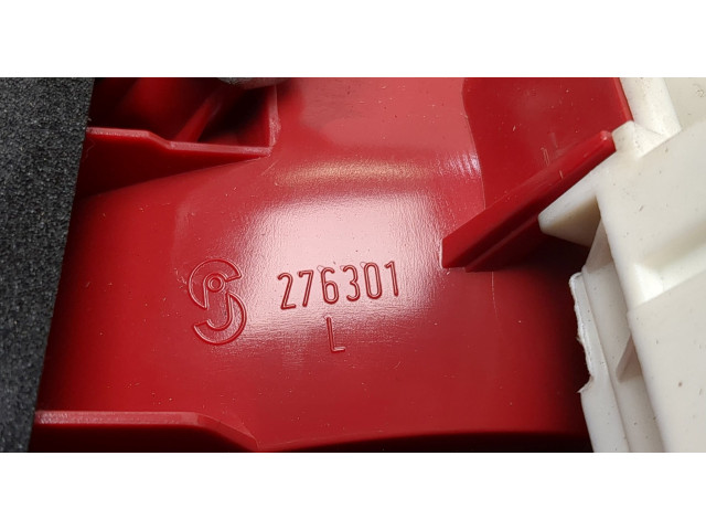 Задний фонарь