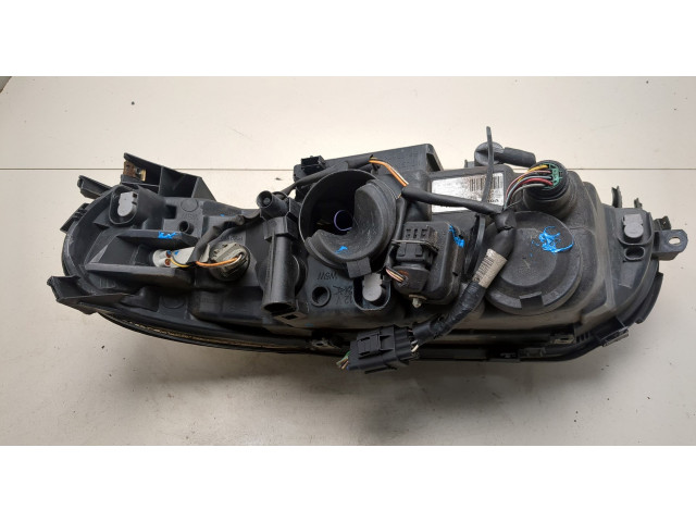 Фара передняя  Volvo S60 2000-2009 правая 