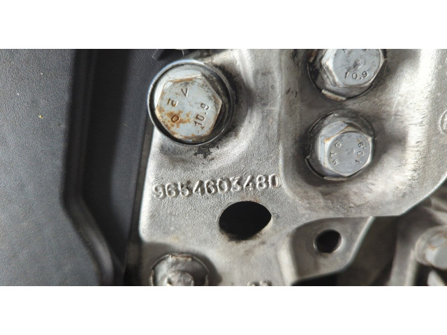 Форсунка топливная  Citroen C8 2002-2014    1980J8     