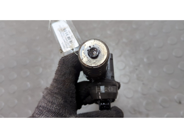 Форсунка топливная Ford Galaxy 2000-2006 1253765, 3M219A543AA