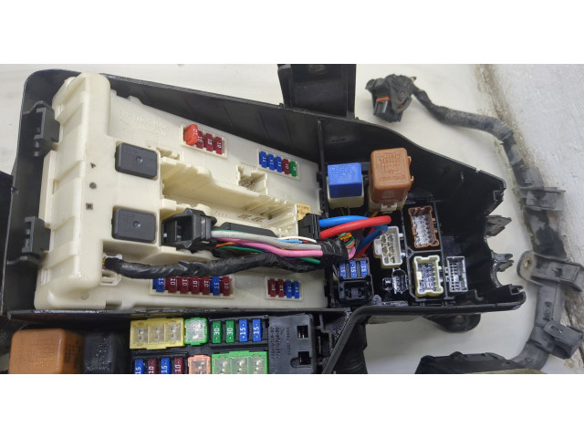 Блок предохранителей Nissan Murano 2008-2015