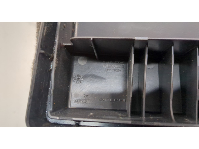 Блок предохранителей Volkswagen Jetta 7 2018-2024 5Q0937132B