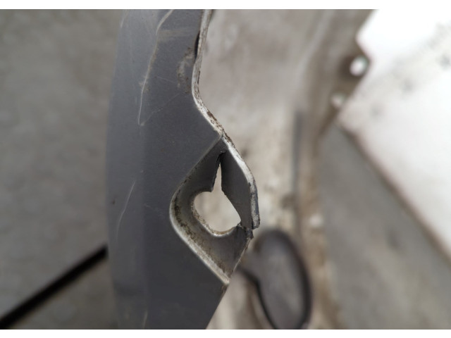 Бампер  Mitsubishi Colt 1996-2004 передний   MR391924