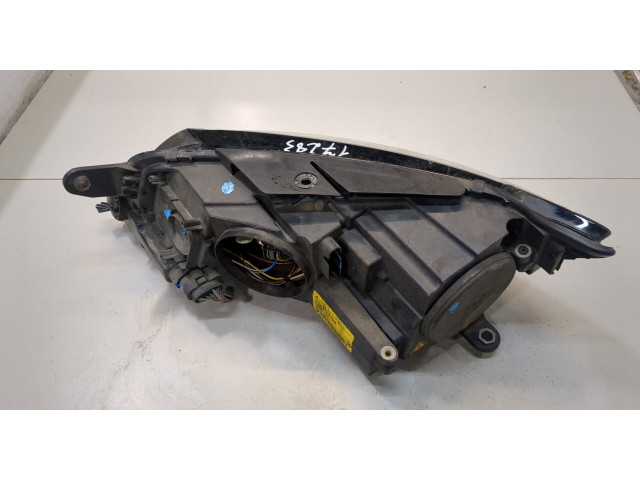 Фара передняя  Volkswagen Passat CC 2012-2017 правая 