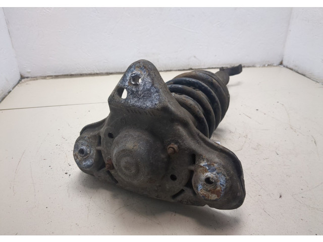 Стойка амортизатора  Volkswagen Passat 5 2000-2005 3B0413031R, 8D0411105CT     