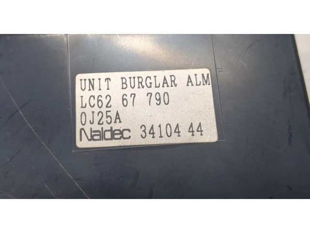 Блок комфорта  Mazda MPV 1999-2005      LC6267790, 3410444  