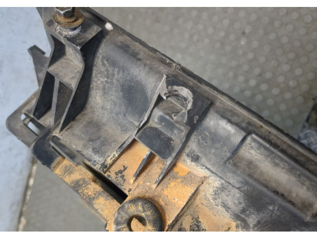 Вентилятор радиатора  Lexus IS 2005-2013    2.2 дизель       