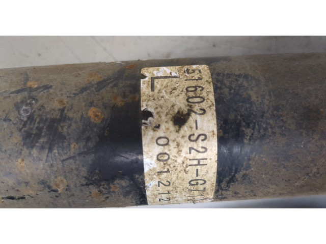 Стойка амортизатора Honda HRV 1998-2006