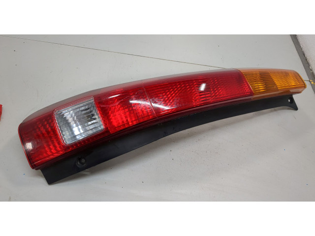 Задний фонарь