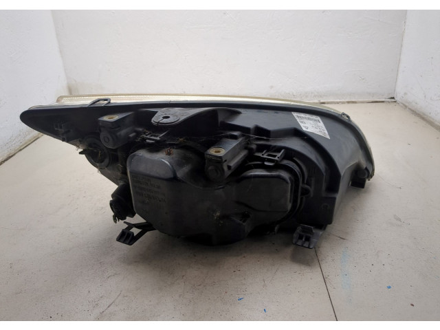 Фара передняя  Ford Focus 2 2005-2008 левая 